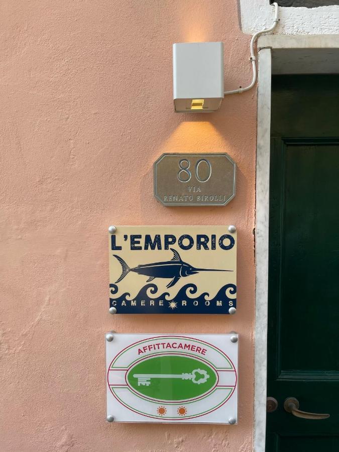 L'Emporio Rooms マナローラ エクステリア 写真